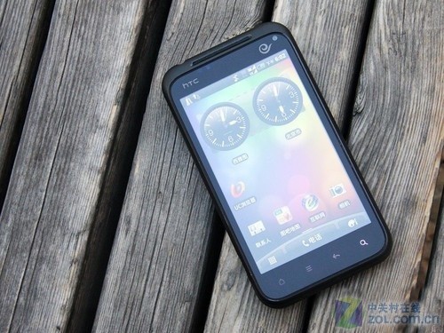 HTC  S710d 