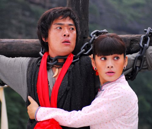 电视 内地电视 搜狐娱乐讯 由张桐,宁静领衔主演的电视剧《红槐花》