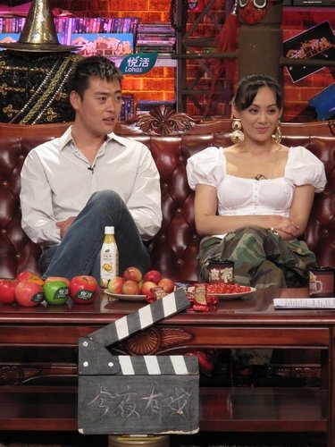 电视 内地电视 日前,张桐与宁静受邀一同做客天津卫视《今夜有戏》