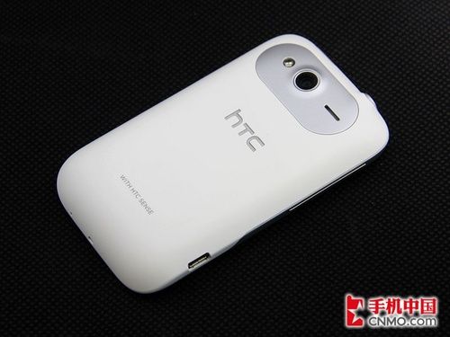 HTC Wildfire S背面图片