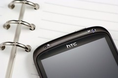 图为 HTC Sensation