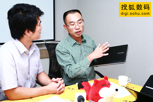 展示Q460笔记本