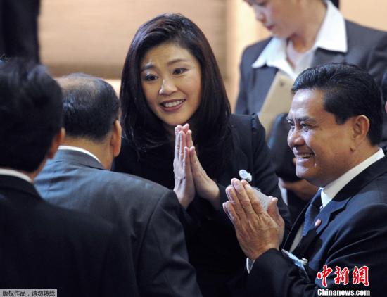 ͼ201185գ̩¹ƾһѡΪ̩ŮӢYingluck ShinawatraԽ϶ƱʤΪ̩ʷλŮ28