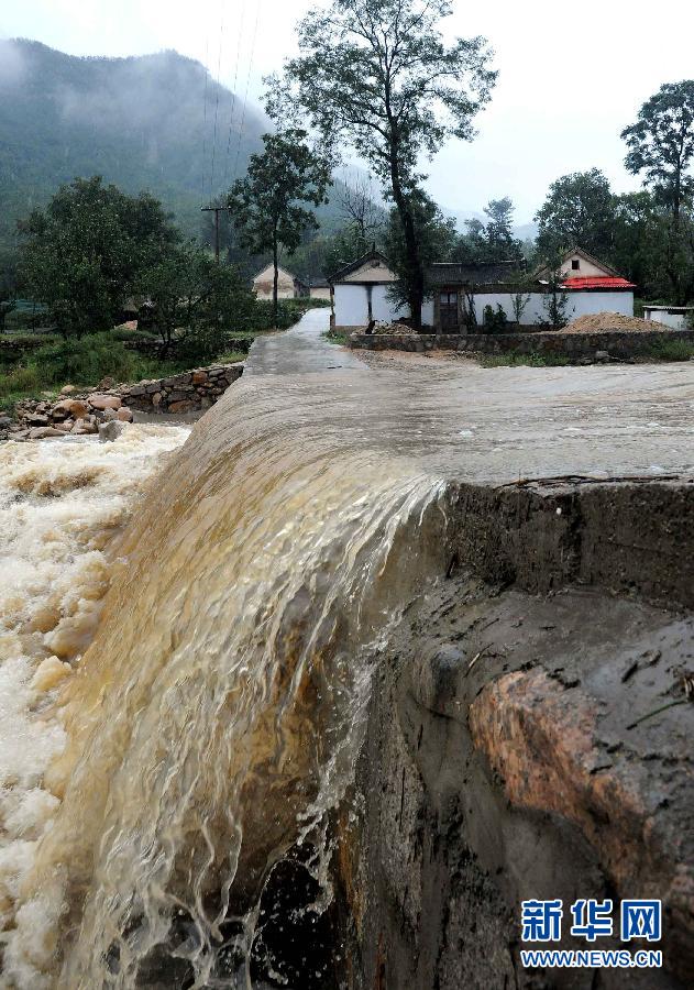 豫西山区连续降雨引发山洪_新闻图站_中国广播网