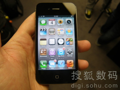 iPhone 4S