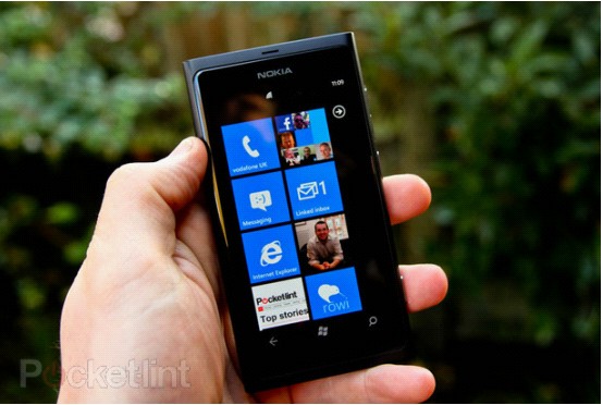 [ͼ]߹Nokia Lumia 800