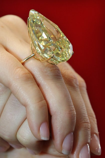 即将被拍卖的世界最大鲜彩黄钻