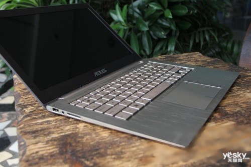 ˶ZENBOOK UX31E(i7 2677M)