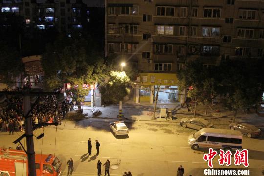 图为爆炸现场。 张畅 摄