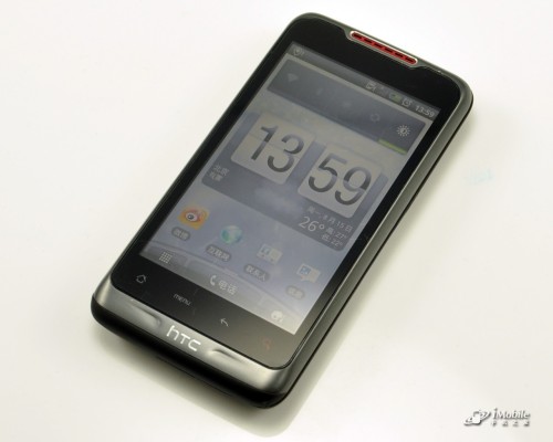 htc s610d htc s610d 縱橫手機在今年上市,該機採用側滑蓋加觸摸