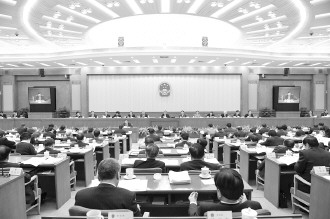 12月26日,十一届全国人大常委会第二十四次会议在北京人民大会堂举行。李杰摄 