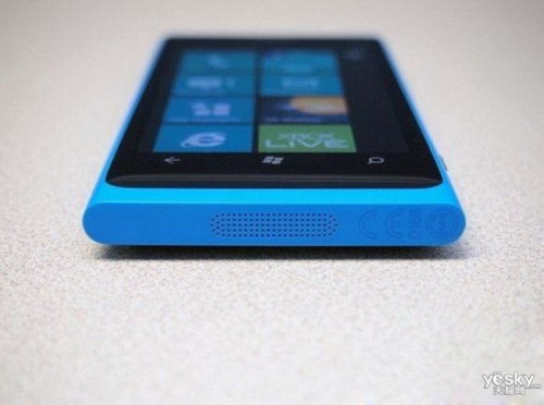 ͼΪŵ Lumia 800 ֻ