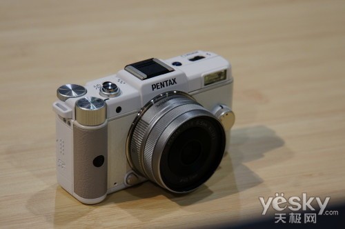 PENTAX Q