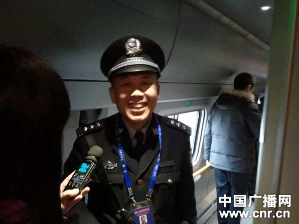太原铁路乘警史恩礼接受中国之声记者采访