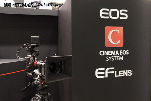 35mmӰ EOS C300CP+