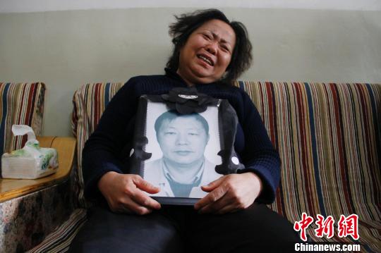 山西发生离奇交通事故 警方在偏远工地发现死者(组图)