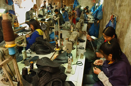 温州大型鞋厂图片图片