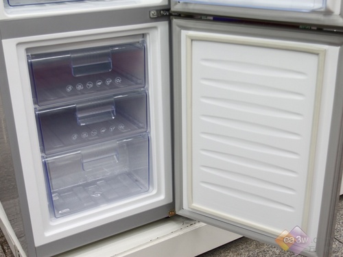 婚房巧搭节能冰箱 容声两门设计推荐