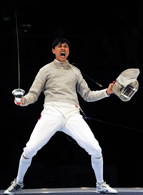 (0)   北京时间2月28日,今天是北京奥运会击剑冠军仲满29岁的生日