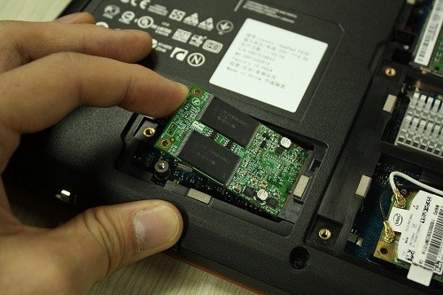 СYװmini-PCIE SSD