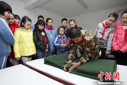 太原雷锋小学图片