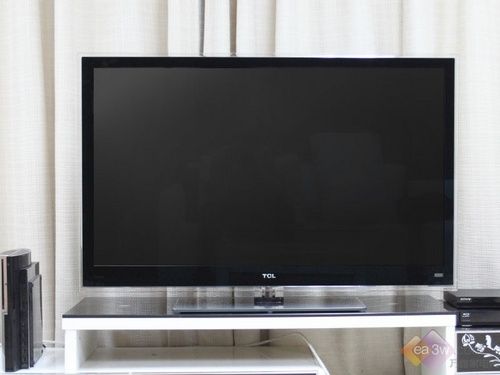 TCL L46V8200-3Dܻ3D