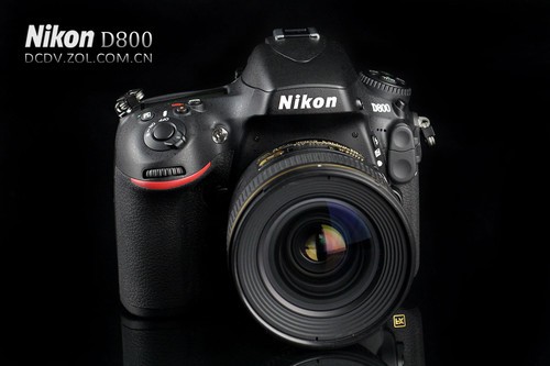 ῵ D800