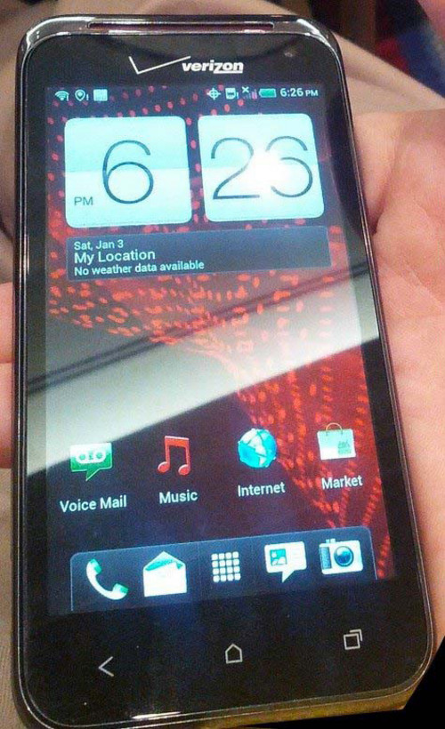 最新曝光的HTC Droid Incredible 4G真机图