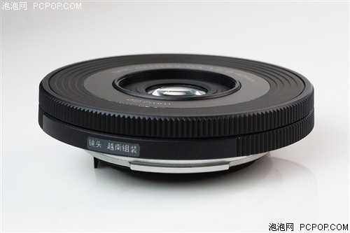 SMC PENTAX-DA 40mm f/2.8 XSͷȽ9.2mm