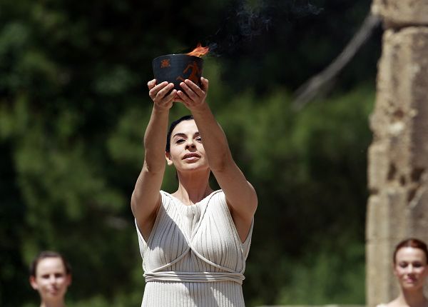 奥运圣火女神图片