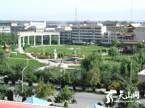 新疆拜城县城打的只需花2元 乘客可拼车(图)