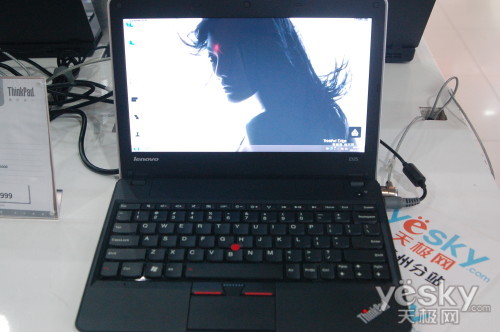 11С ThinkPad E1252650Ԫ