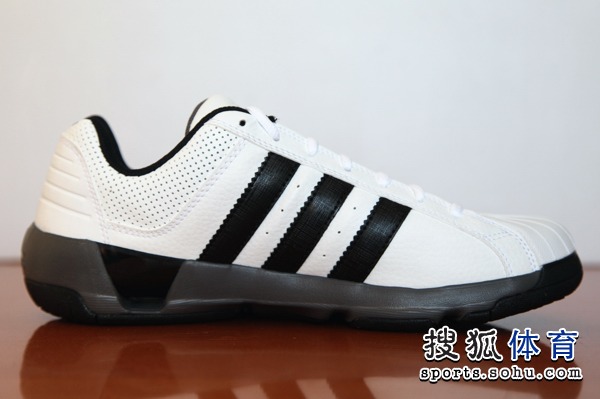 adidas Master G