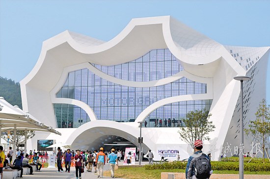 而在韩国丽水世博会上,现代汽车作为丽水世博会首家全球合作伙伴,成为