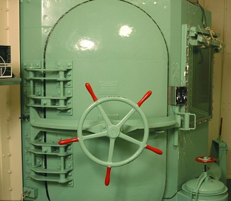 奥斯维辛毒气室图片