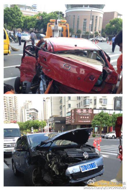 上海浦东一轿车连撞五车导致一人死一人伤图