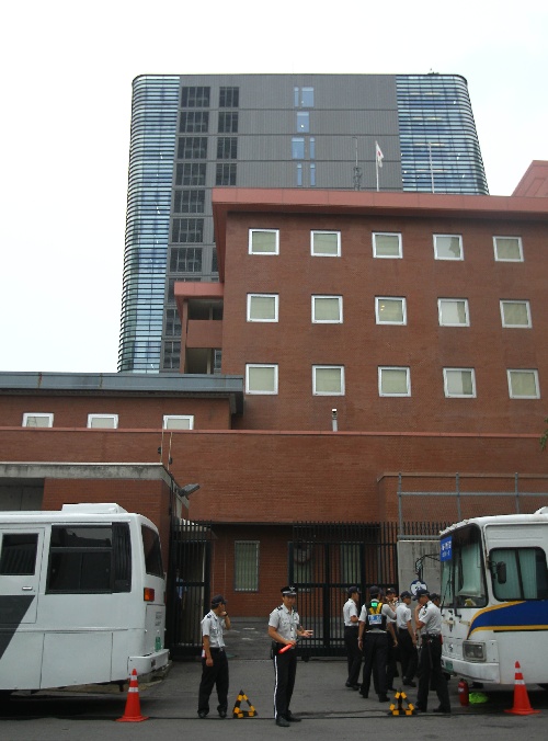 韩国领事馆 来自搜狐网