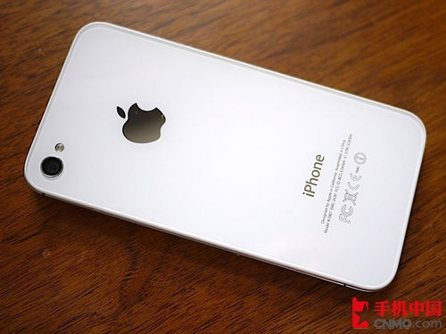 苹果iPhone 4S背面图片