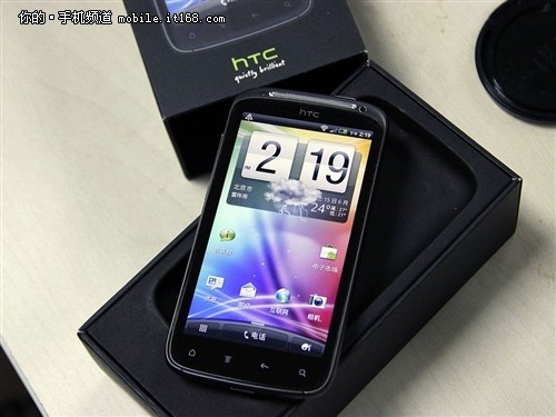 ˫Ųʴ HTC G14˫1800Ԫ