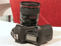 ῵D600м һ