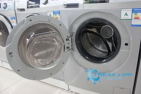 海尔洗衣机XQG80-B1226S机门