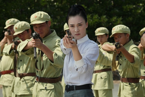 琼瑶女郎乐珈彤铁血尖刀上演双面女特工
