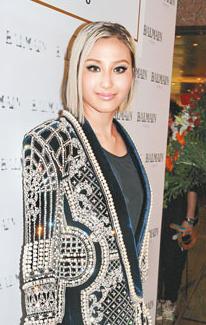 曝赌王女儿何超云遭催婚计划带5亿嫁陈山聪