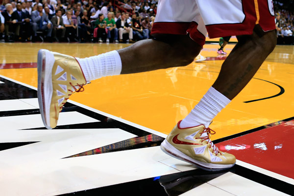 ղķ˹-LeBron 10