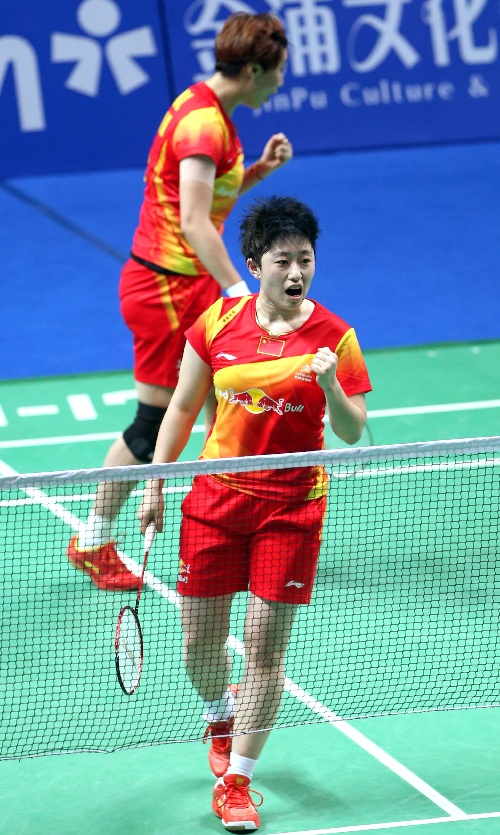 图文:[羽毛球]中国公开赛 于洋王晓理庆贺得分