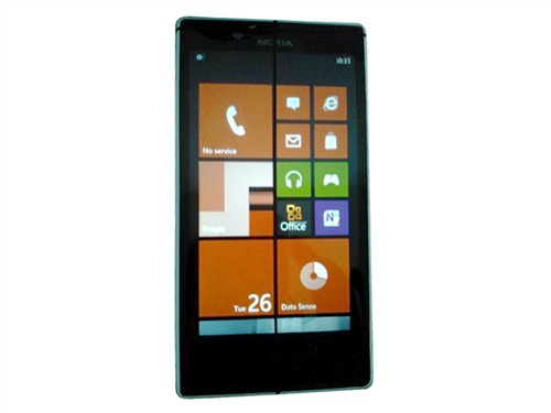 ŵ ŵ Lumia 820 ͼƬ