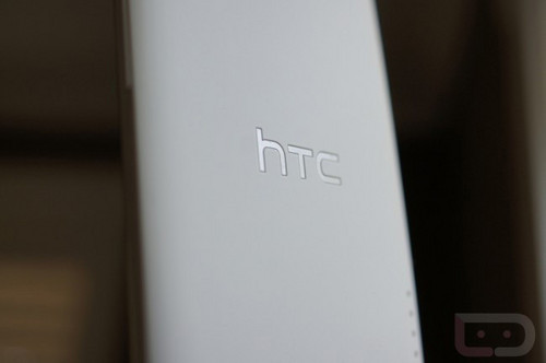 1300ĺ콢 HTC M7׶ع 