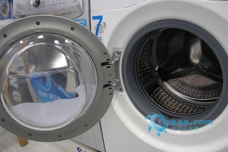 三星洗衣机WD8704REG机门