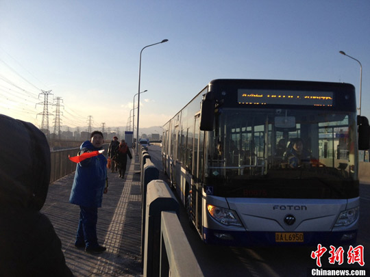 北京开通快速公交4号线 连接市中心和西部地区