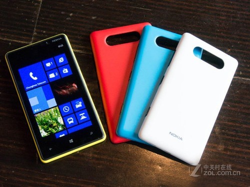 绚丽人气WP8智能 诺基亚Lumia 820热卖